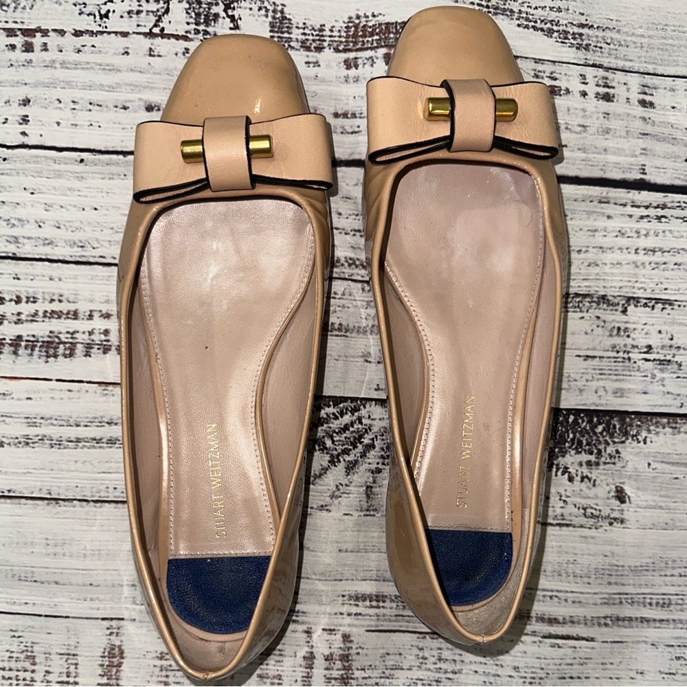 Stuart Weitzman The Belle Nude Patten Leather Bow Ballet Flats Sz. 7.5 - Picture 5 of 13